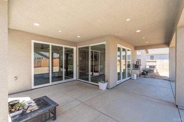2604 Chianti Way, Hanford, CA 93230