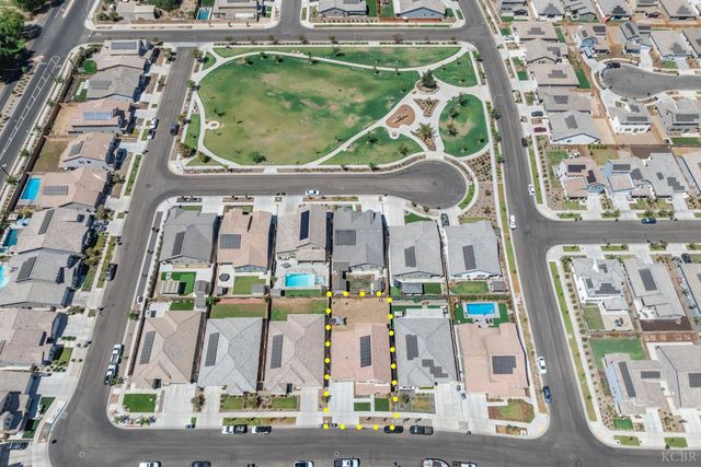 2604 Chianti Way, Hanford, CA 93230