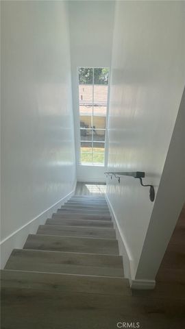 16023 Wyandotte Street, Lake Balboa, CA 91406