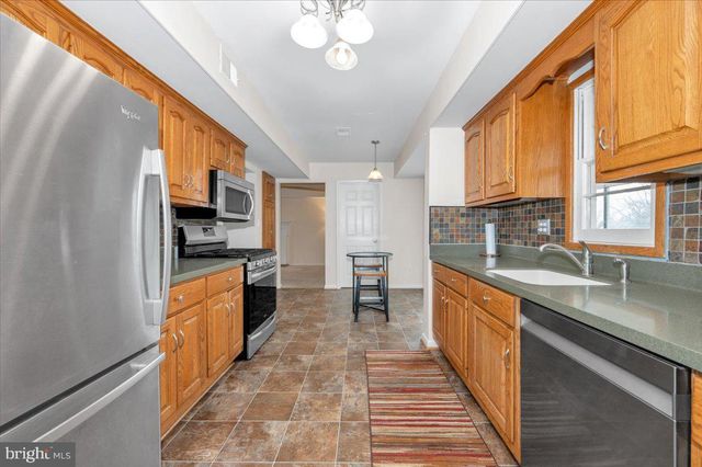 17116 CHISWELL RD, Poolesville, MD 20837