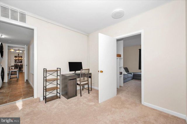 17116 CHISWELL RD, Poolesville, MD 20837