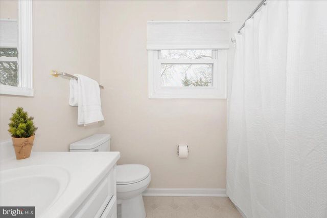 17116 CHISWELL RD, Poolesville, MD 20837