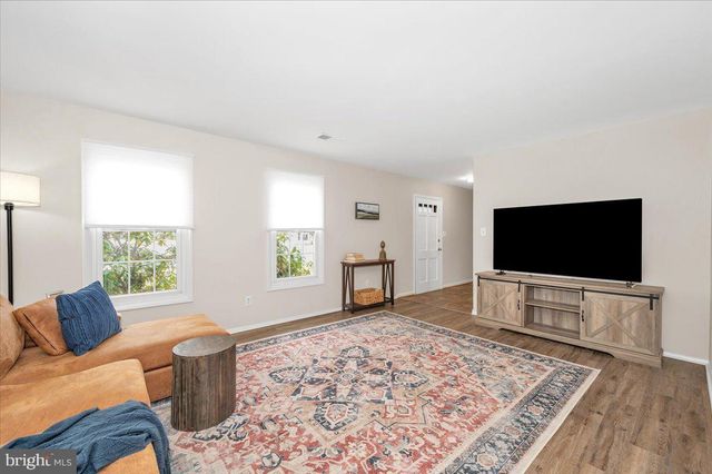 17116 CHISWELL RD, Poolesville, MD 20837