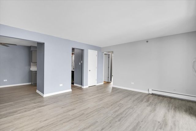 10310 Ridgeland Avenue 208, Chicago Ridge, IL 60415
