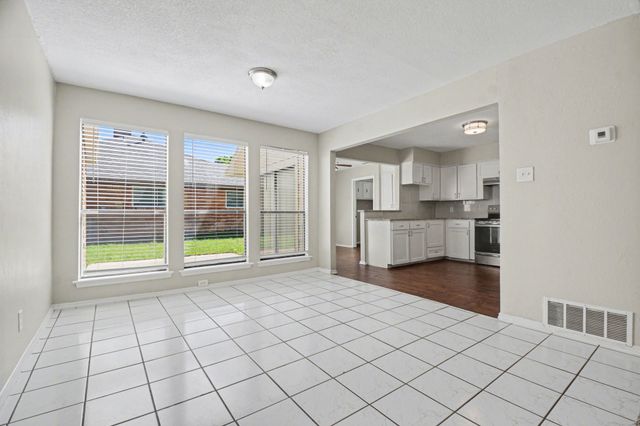 3109 Parkside Drive, Plano, TX 75075