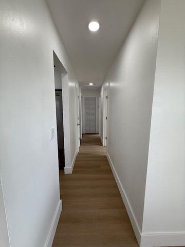 4877 Caribbean Boulevard S, West Palm Beach, FL 33407