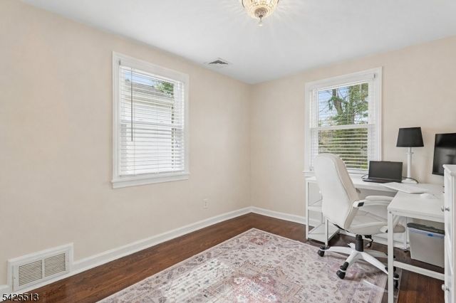 57 Sherwood Rd, Springfield Twp., NJ 07081