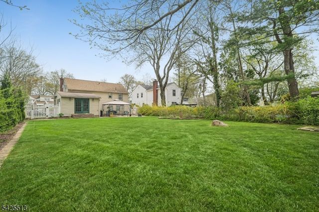 57 Sherwood Rd, Springfield Twp., NJ 07081