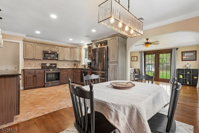 57 Sherwood Rd, Springfield Twp., NJ 07081