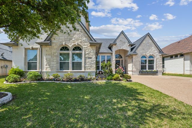 1318 Amsterdam Court, Granbury, TX 76048