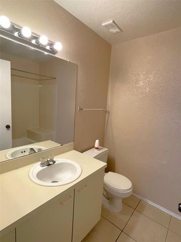 2550 N ALAFAYA TRAIL 4302, Orlando, FL 32826