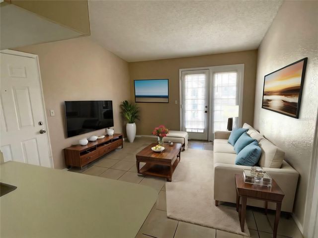 2550 N ALAFAYA TRAIL 4302, Orlando, FL 32826