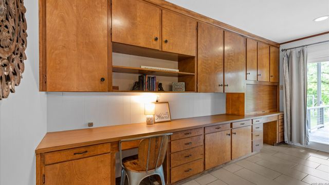 546 PARKVIEW BLVD, New Braunfels, TX 78130