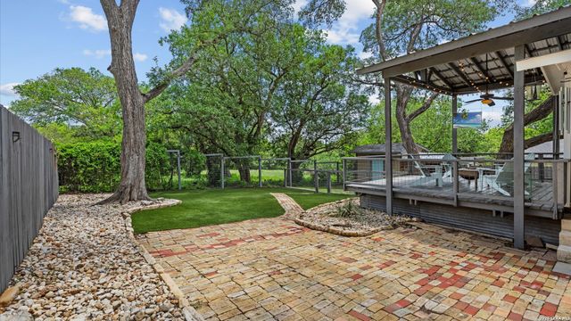 546 PARKVIEW BLVD, New Braunfels, TX 78130