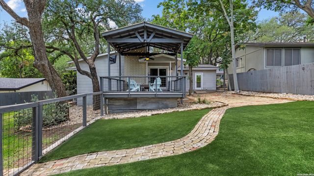 546 PARKVIEW BLVD, New Braunfels, TX 78130