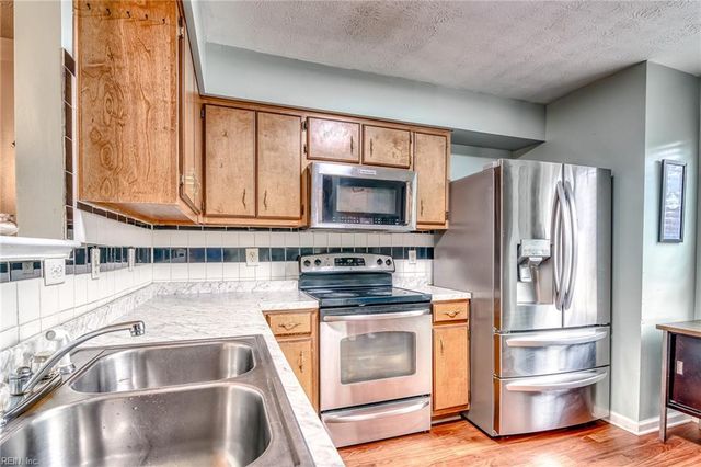 5310 Palmer LN, Williamsburg, VA 23185