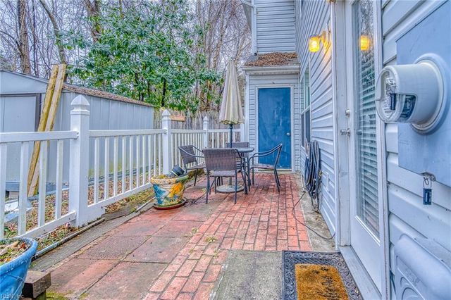 5310 Palmer LN, Williamsburg, VA 23185