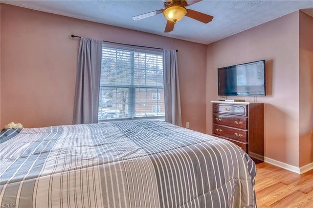 5310 Palmer LN, Williamsburg, VA 23185