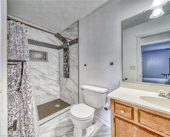 5310 Palmer LN, Williamsburg, VA 23185