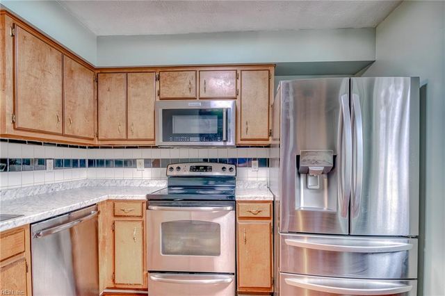 5310 Palmer LN, Williamsburg, VA 23185