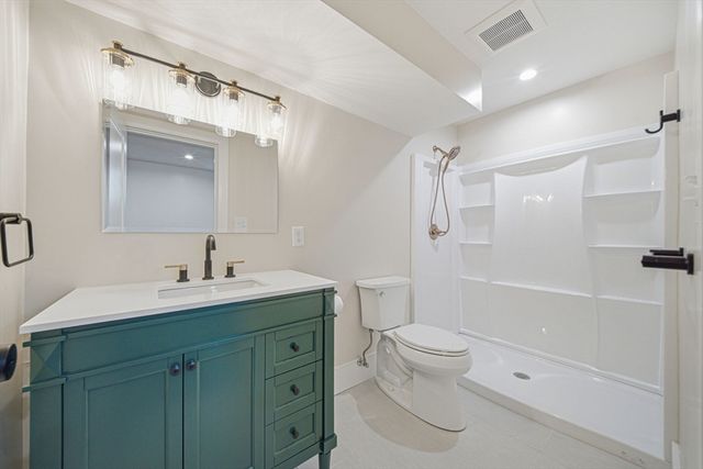 62 Claybrook Road, Dover, MA 02030
