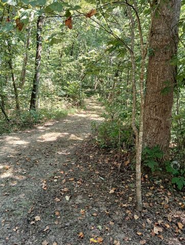 1 Cedar Bluff Road, Lafayette, TN 37083