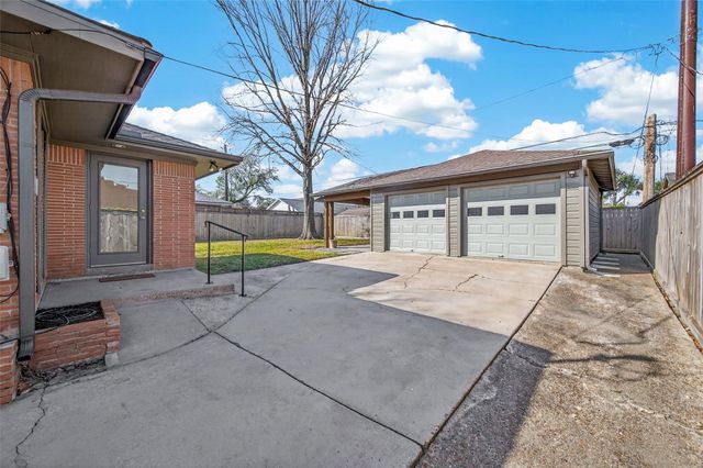 1835 Seaspray Court, Houston, TX 77008