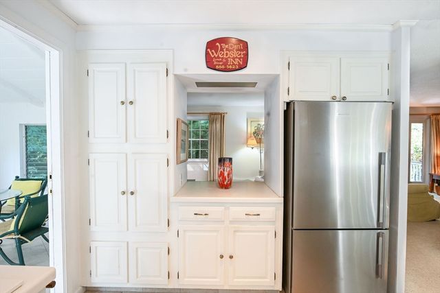 9 Faunce Mountain Rd, Sandwich, MA 02563