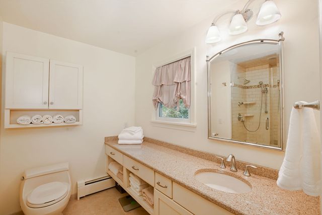 9 Faunce Mountain Rd, Sandwich, MA 02563