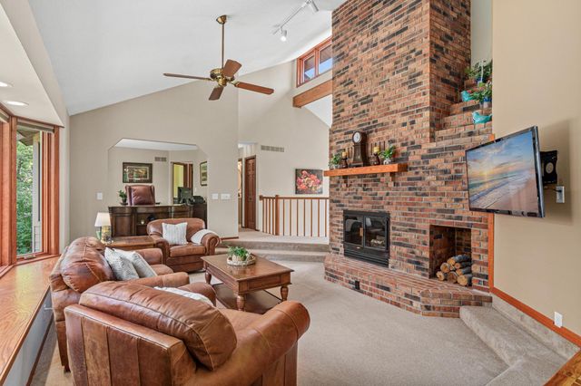 2915 Bruce Court, Inver Grove Heights, MN 55077