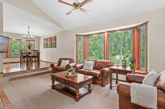 2915 Bruce Court, Inver Grove Heights, MN 55077