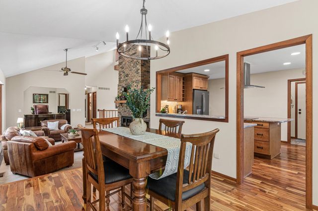 2915 Bruce Court, Inver Grove Heights, MN 55077