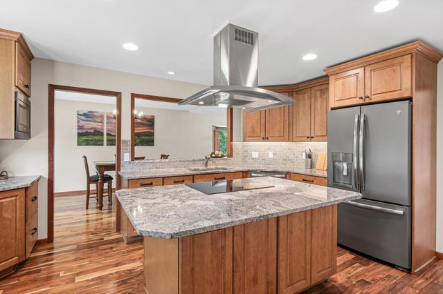 2915 Bruce Court, Inver Grove Heights, MN 55077