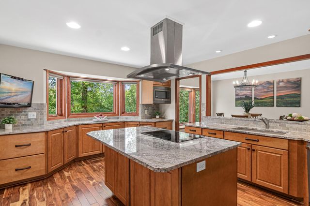 2915 Bruce Court, Inver Grove Heights, MN 55077