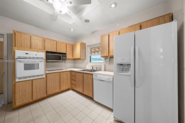 7833 Juniper St, Miramar, FL 33023