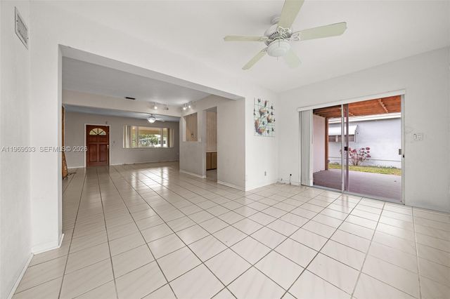 7833 Juniper St, Miramar, FL 33023