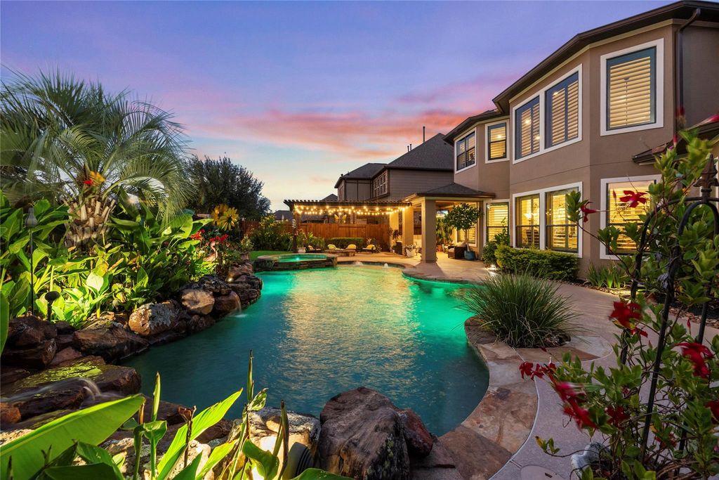 10507 Grace Hollow Drive, Cypress, TX 77433