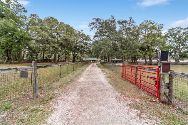 7025 NW 5TH LANE, Ocala, FL 34482