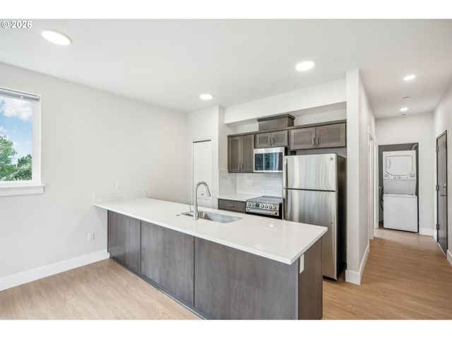 4775 Ne 107TH Ave, Portland, OR 97220