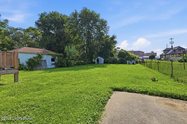 3021 Wurtele Ave, Louisville, KY 40216