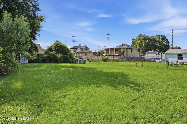 3021 Wurtele Ave, Louisville, KY 40216