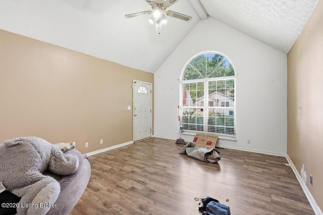 3021 Wurtele Ave, Louisville, KY 40216