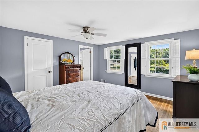 9 Wynnewood Drive, Cranbury, NJ 08512