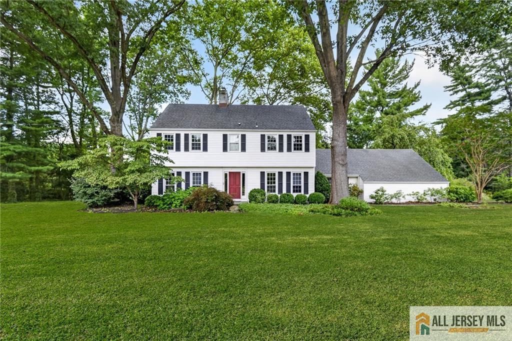 9 Wynnewood Drive, Cranbury, NJ 08512