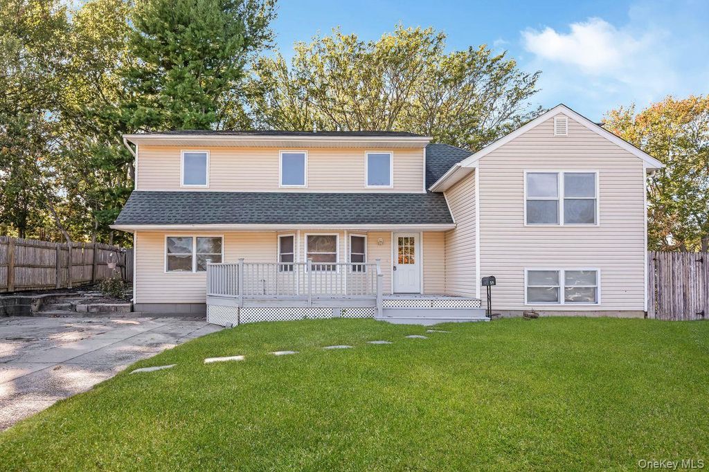 59 Hunter Lane, Centereach, NY 11720 — exterior