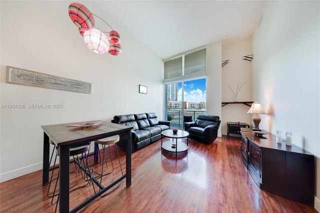 1900 N Bayshore Dr 711, Miami, FL 33132