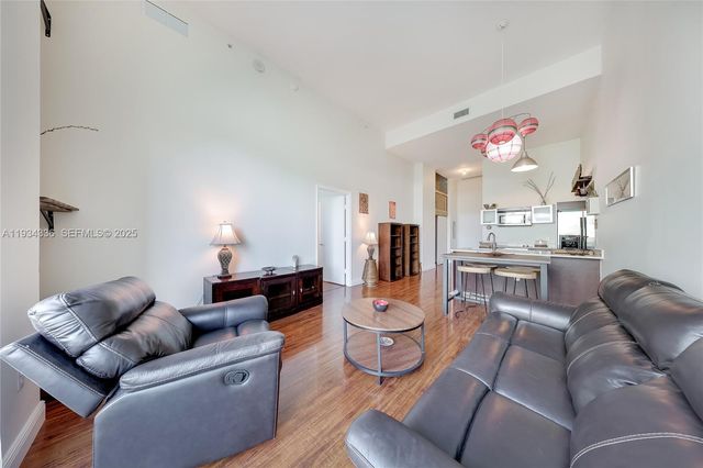 1900 N Bayshore Dr 711, Miami, FL 33132