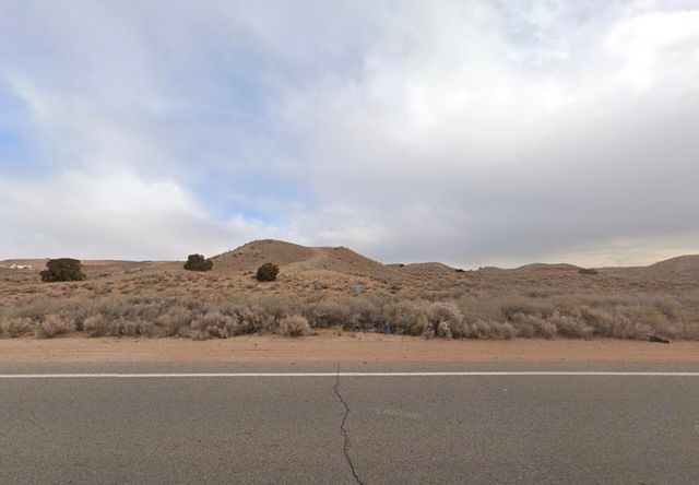 5665 Iris Road NE, Rio Rancho, NM 87144