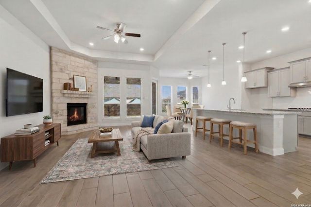 416 Pyrmont, New Braunfels, TX 78132