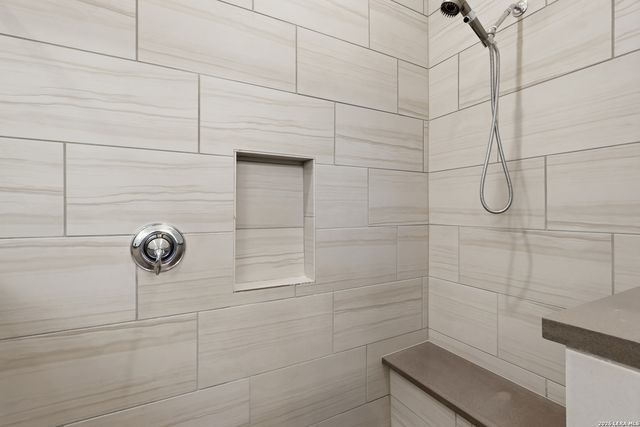 416 Pyrmont, New Braunfels, TX 78132